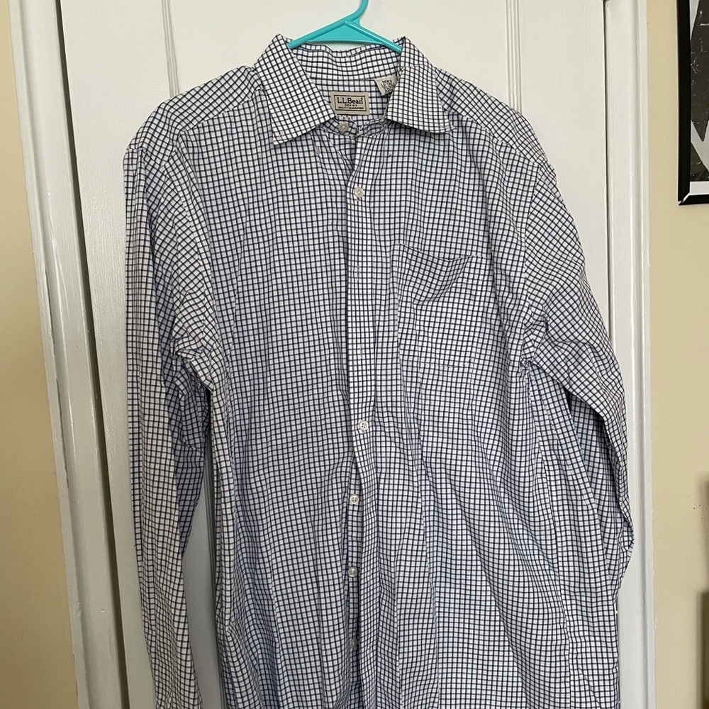 LL Bean Men’s long sleeved shirt LG - tall